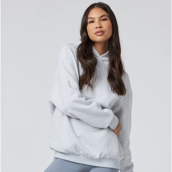 VUORI RESTORE OVERSIZED FLEECE HOODIE•PALE HEATHER GREY•SIZE SMALL - Picture 3 of 12